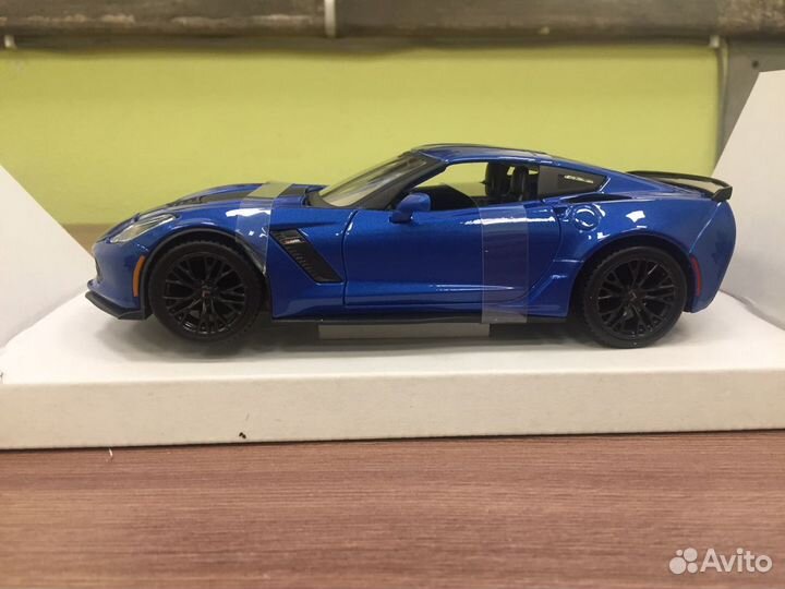 Maisto 1:24 - 2015 Corvette Z06