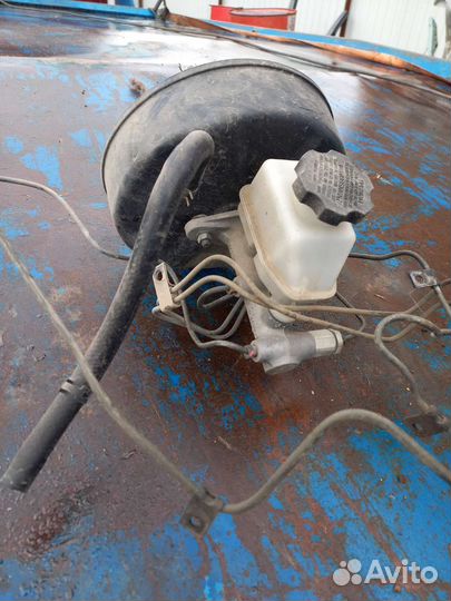 Хендай акцент вакуум главный тормозной