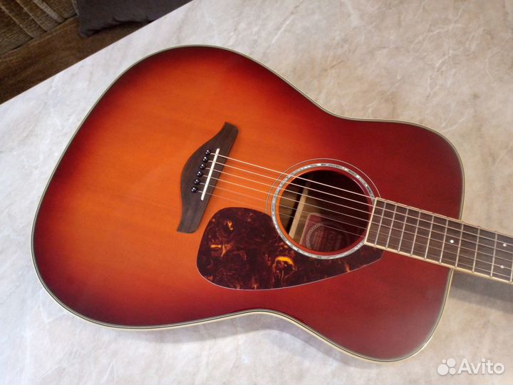 Гитара Yamaha FG730S