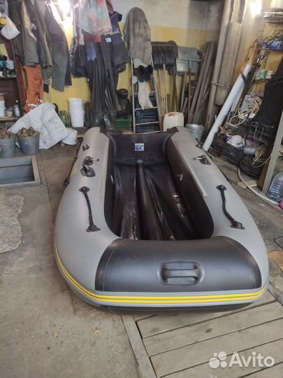 Надувная лодка пвх адмирал ам-305С