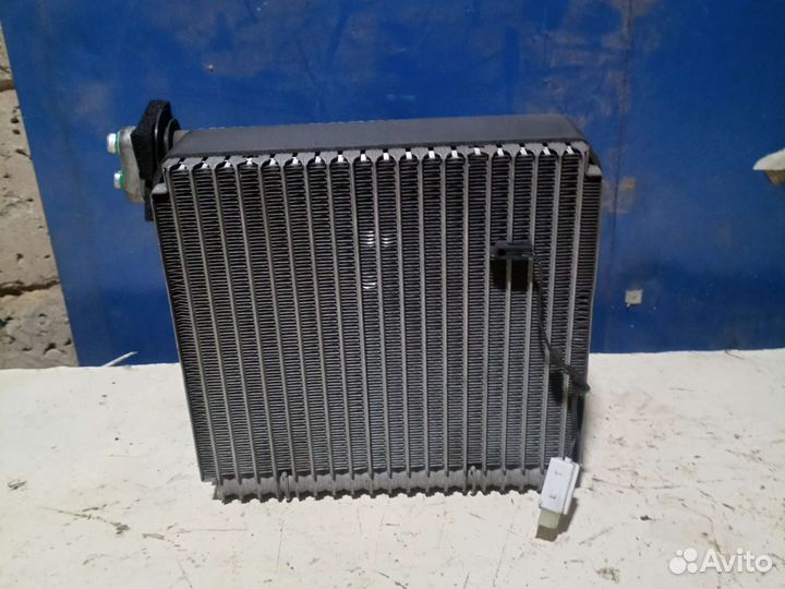 Испаритель кондиционера Hyundai Sonata 4 тагаз 2.7