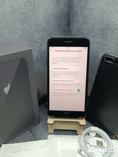 iPhone 8 Plus, 64 ГБ