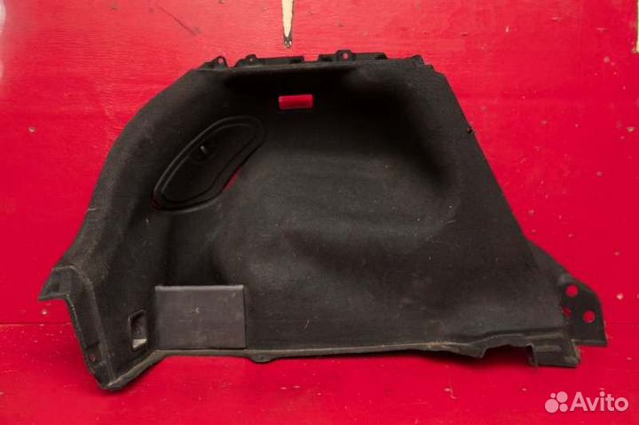 Обшивка багажника левая Kia Ceed 1G G4FC 1.6 2006