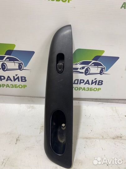 Блок управления стеклоподъемниками правый Daewoo