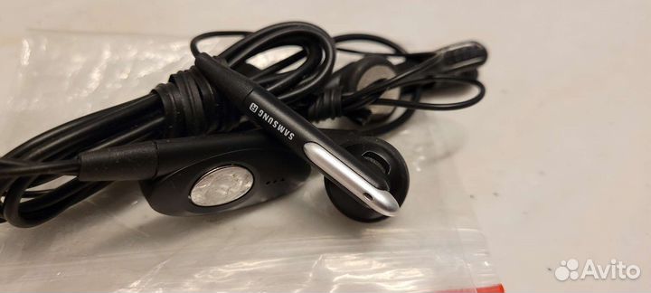 Новые наушники
