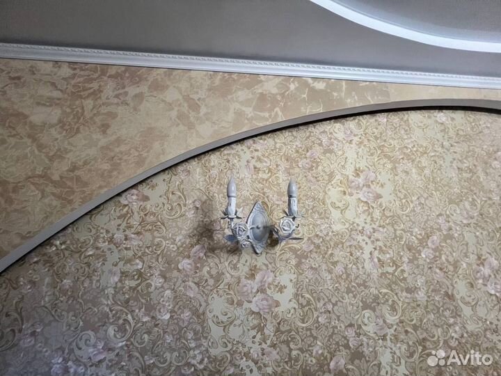 Поклейка обоев