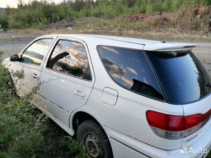 Toyota Vista Ardeo 2.0 AT, 1999, 200 000 км