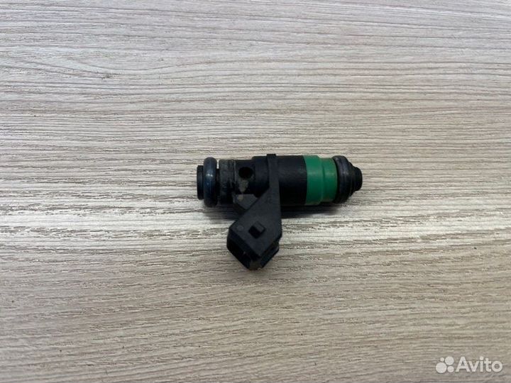 Форсунка топливная Renault Duster