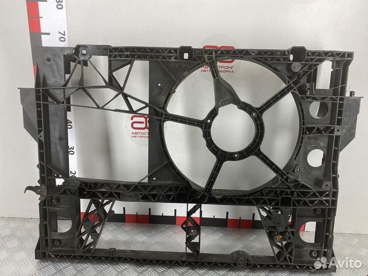 Панель передняя (телевизор) для Renault Master 2