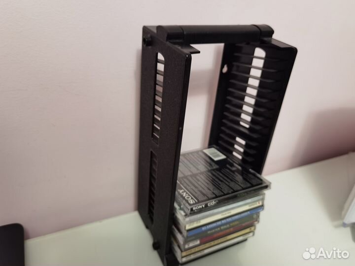 Бокс для хранения и переноски дисков