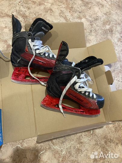 Хоккейные коньки bauer vapor юниор