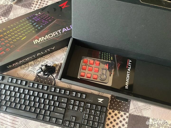 Игровая механическая клавиатура immortality