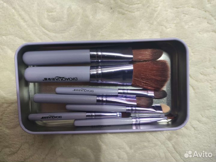 Кисти для макияжа