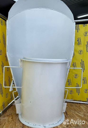 Разгрузочный лоток на автобетоносмеситель тза