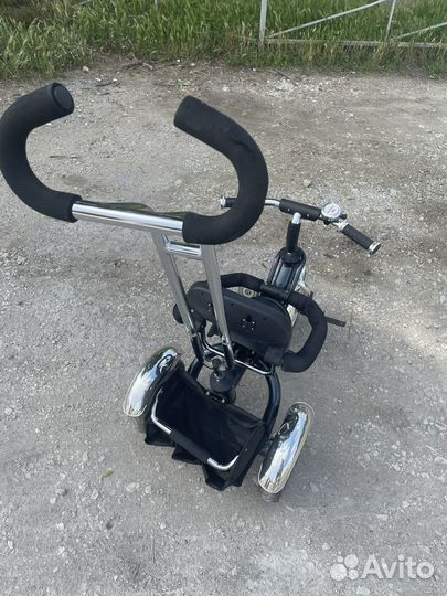 Детский велосипед с родительской ручкой