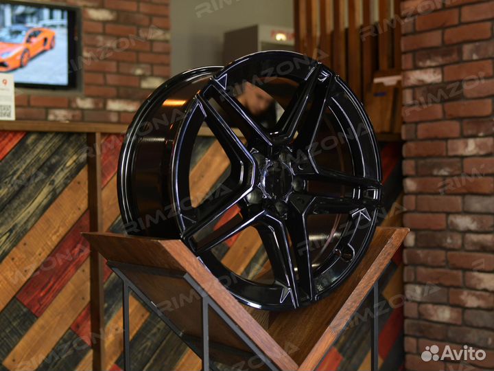 Литые диски AMG R19 на Mercedes. Арт2997