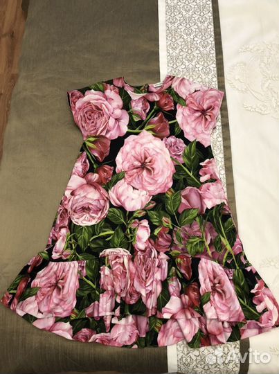 Платья moschino, dolce, versace, gucci, elisabetta