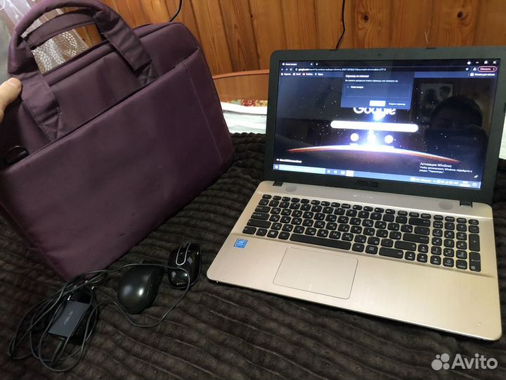 Ноутбук Asus