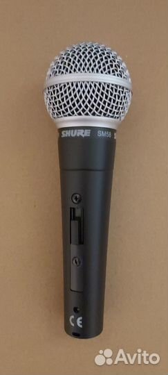 Профессиональный вокальный микрофон shure SM-58
