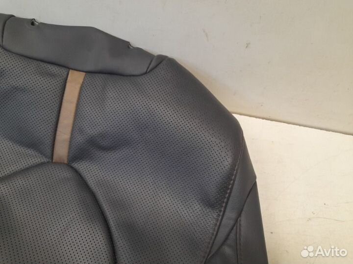 Обивка сидения передняя правая Toyota Camry V70