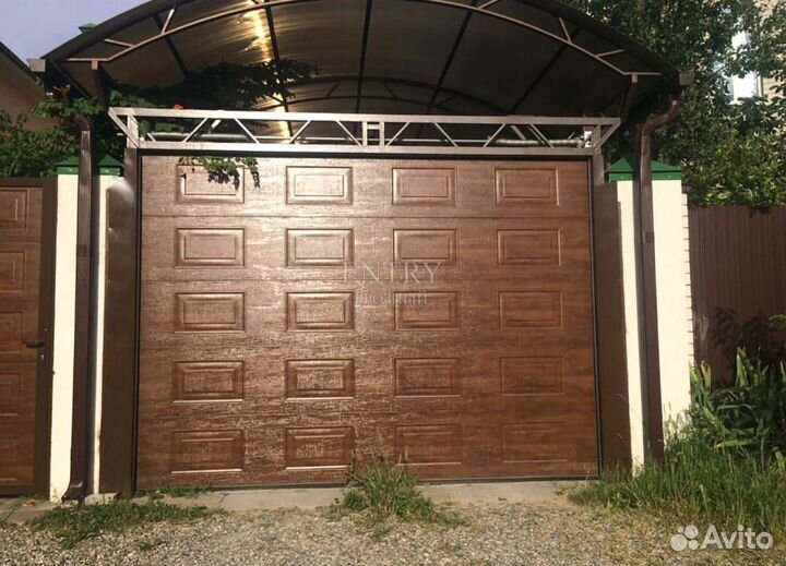 Ворота гаражные секционные