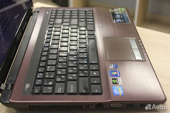 Ноутбук на i7 с двумя видеокартами