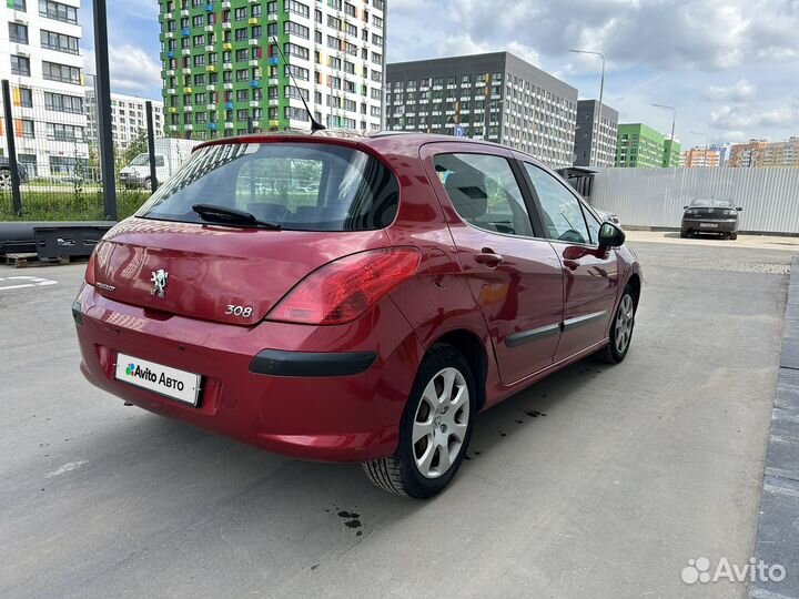 Peugeot 308 1.6 AT, 2011, 104 900 км