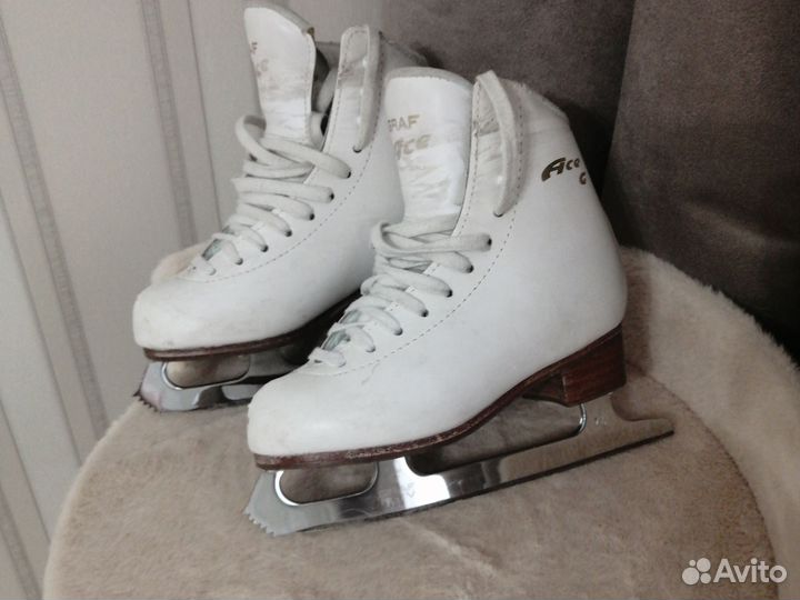 Коньки профессиональные детские 30 размер graf