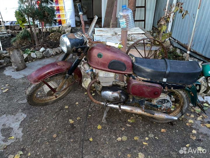 Запчасти на минск-восход, карпаты-иж