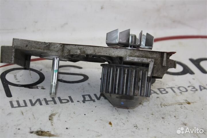 Насос водяной (помпа) Nissan Almera G15