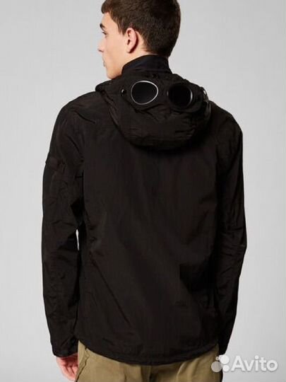 Ветровка CP Company Хит