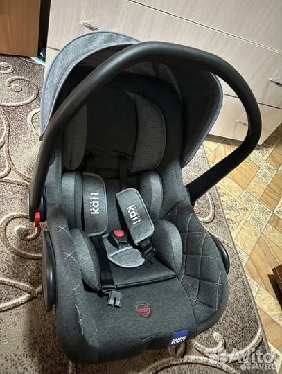 Автомобильное детское 0-18 месяцев, до 13 кг