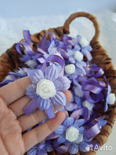 Бутоньерки для гостей