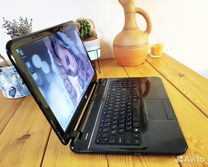 Ультрабук Sleekbook Игровой Core i5 -2 видео