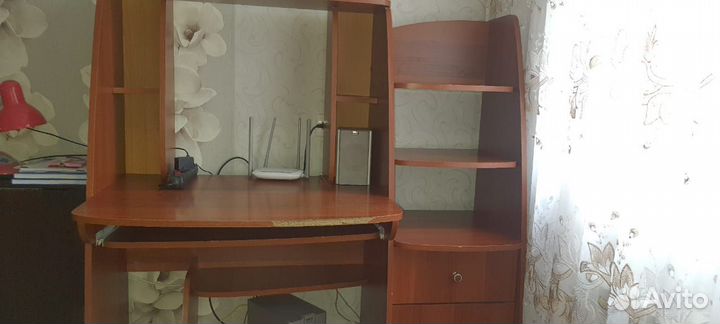 Компьютерный стол