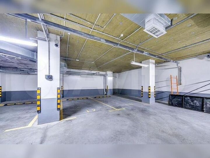 Машиноместо