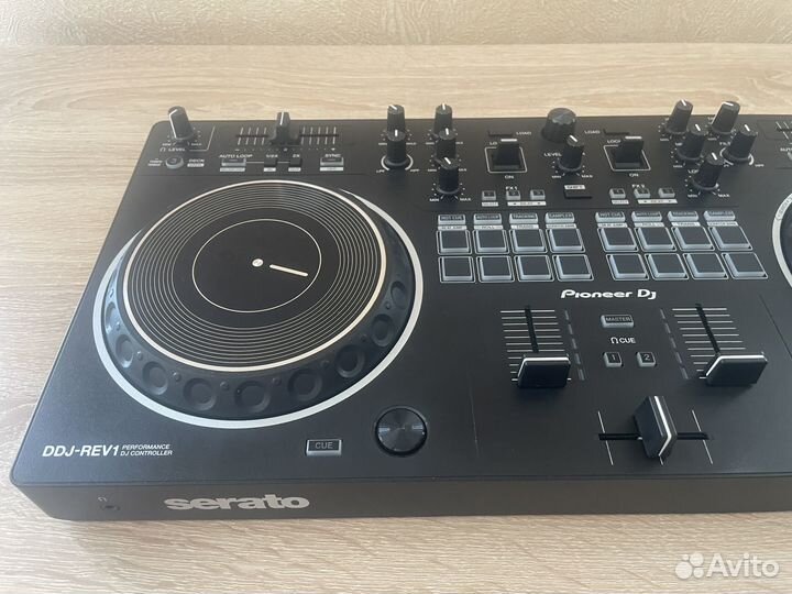 Dj контролер pioneer ddj-rev1