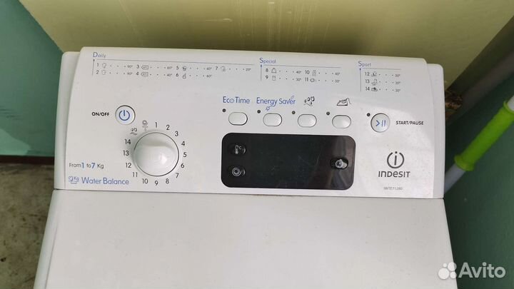 Стиральная машина с вертикальной загрузкой