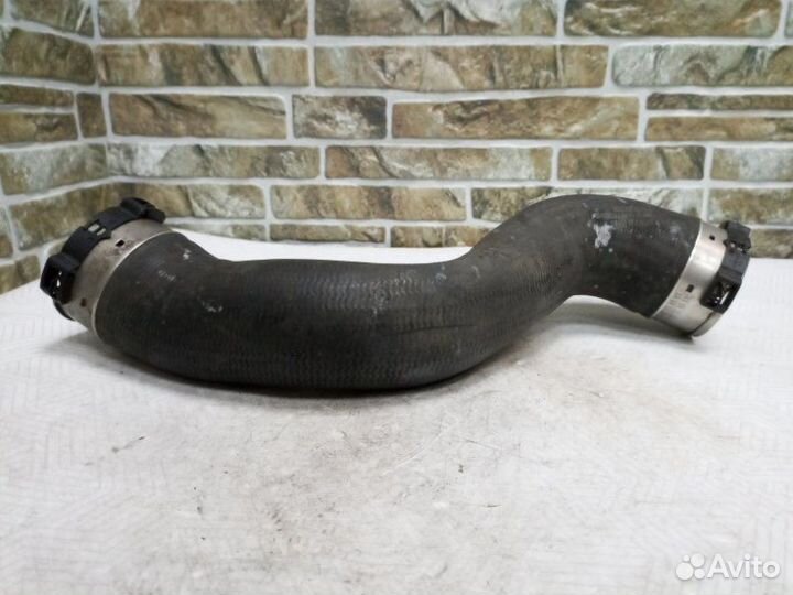 Патрубок интеркулера Mercedes-Benz C-Class W204