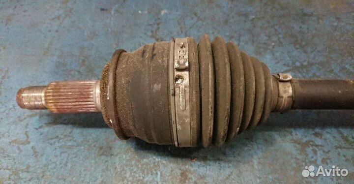 Привод задний левый Suzuki Grand Vitara 3 TD