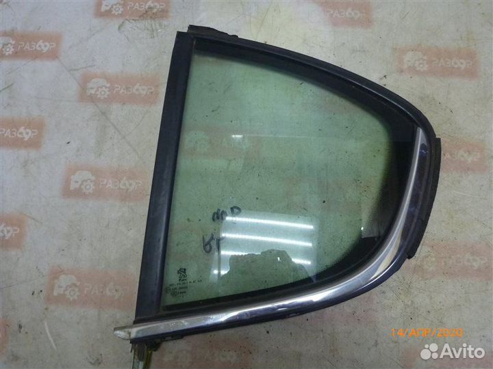 Стекло двери заднее левое Peugeot 408 седан 10F