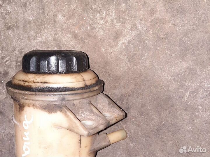 Бачок гура Chevrolet lanos