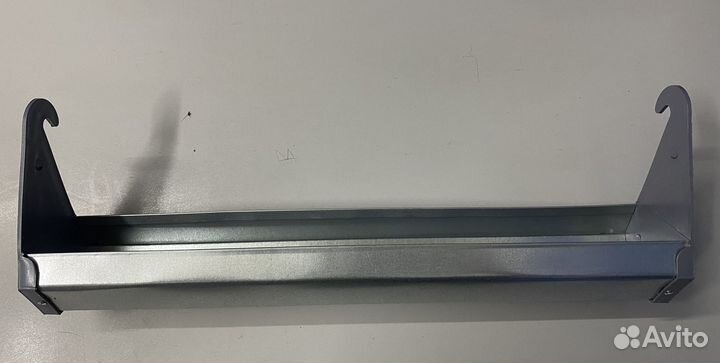 Кормушка для перепелов и кур навесная