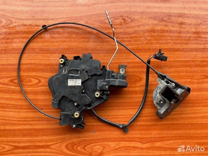 Замок сдвижной двери Vw Transporter T5 BNZ 2006