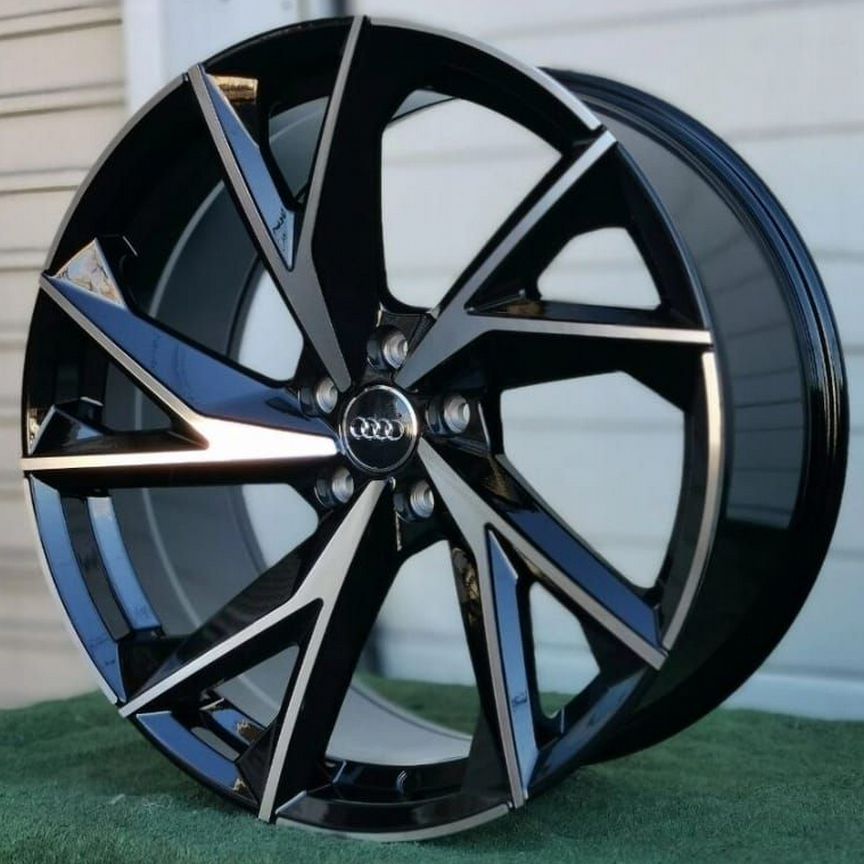 Литые диски Audi 8.5×R19 5×112