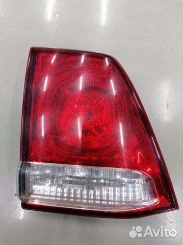 Фонарь внутренний задний левый Toyota Land Cruiser