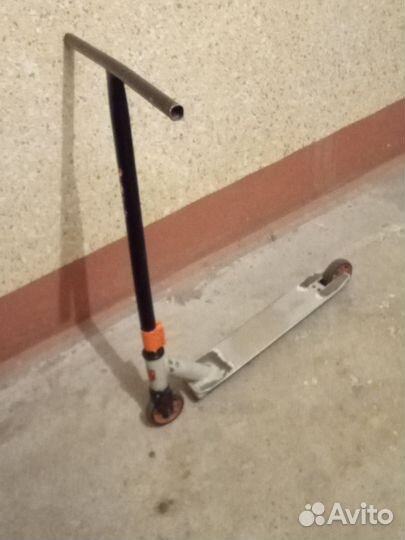 Трюковой самокат кастом парк