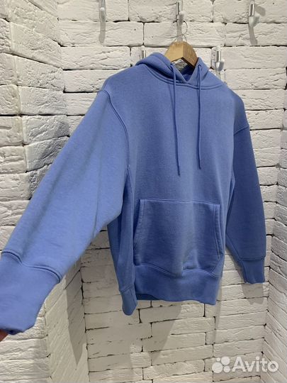 Женский спортивный костюм