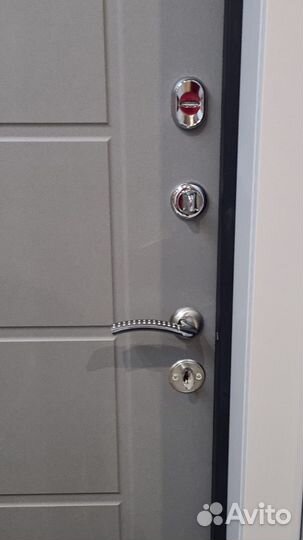 Вскрытие замков/ Замена замков/ Установка замков