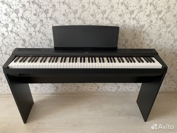 Цифровое пианино yamaha p 125B